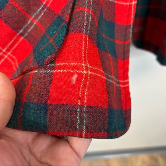 Vintage 60s 70s Pendleton Red and Green Plaid Virgin Wool Jacket Pockets Mens M - Picture 11 of 14